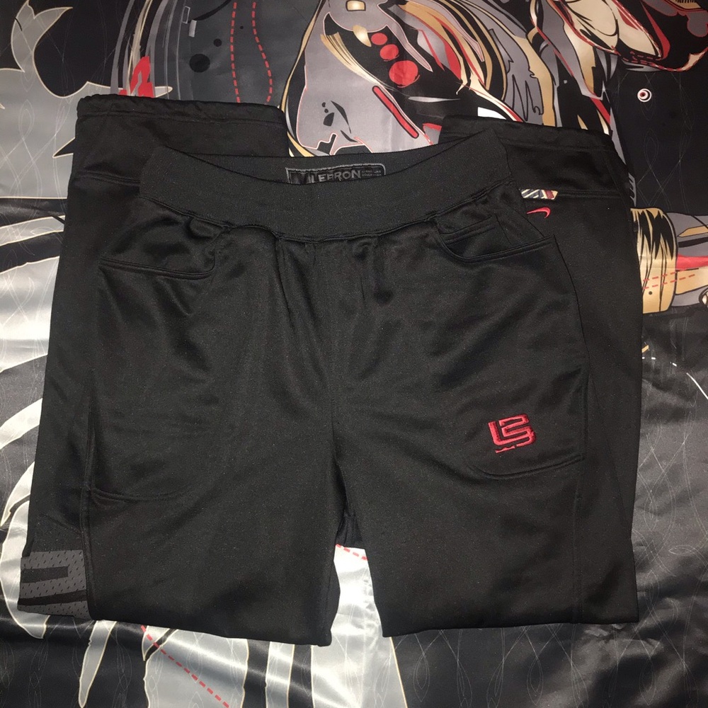 Vintage 2006 Lebron James pants (OG Cavs era)